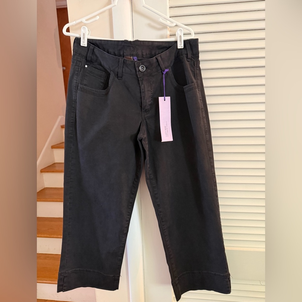Women’s Jag black Capri Pants - size 16 - new with tags